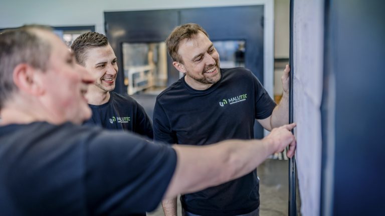 MALUTEC__5-SLIDER_web